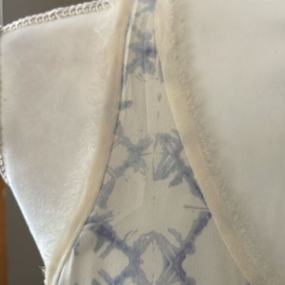 Rebecca Taylor Cream and Blue Print Silk and Linen Sleeveless Top - Picture 3 of 8